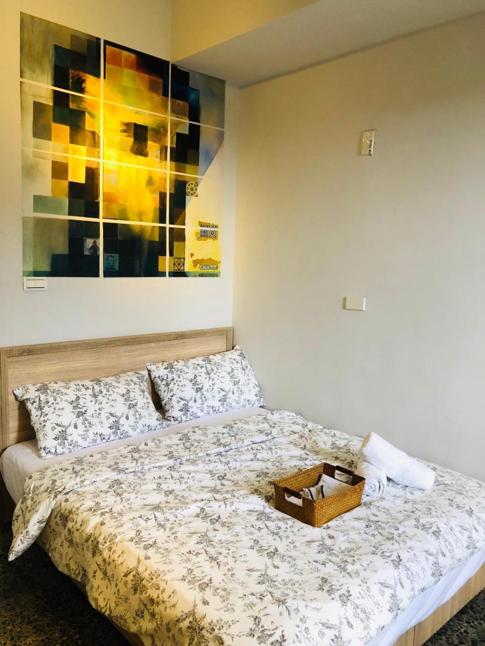 World Inn 窩二樓小客棧民宿 Hualien City Exterior photo