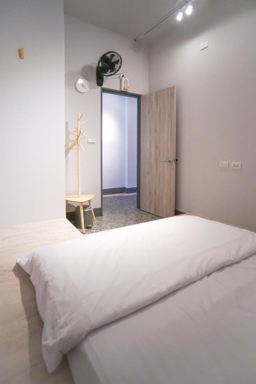 World Inn 窩二樓小客棧民宿 Hualien City Exterior photo